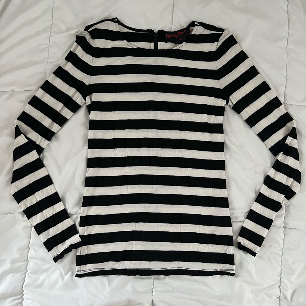 Alice and Olivia by Stacey Bendet AIR striped long sleeve
